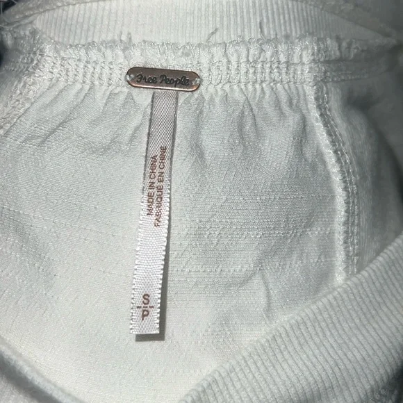 Free People Gold Duster Pullover, size S (with bonus FP tote bag) - Picture 9 of 12